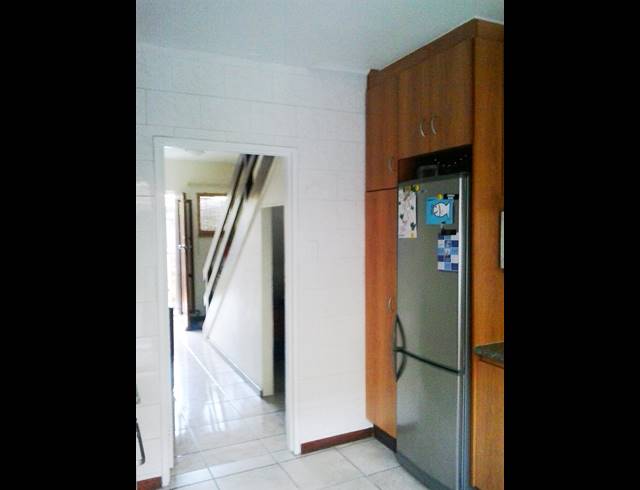 3 BEDROOM TOWNHOUSE RENTED IN MORNINGSIDE